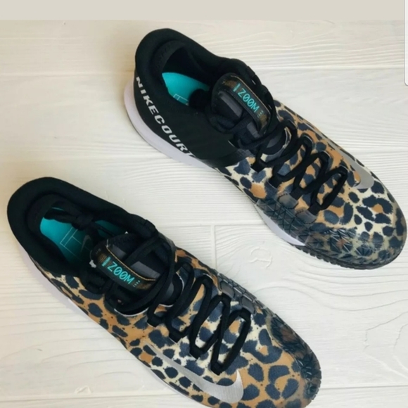 Nike Women's Court Air Zoom Zero - Picture 6 of 8